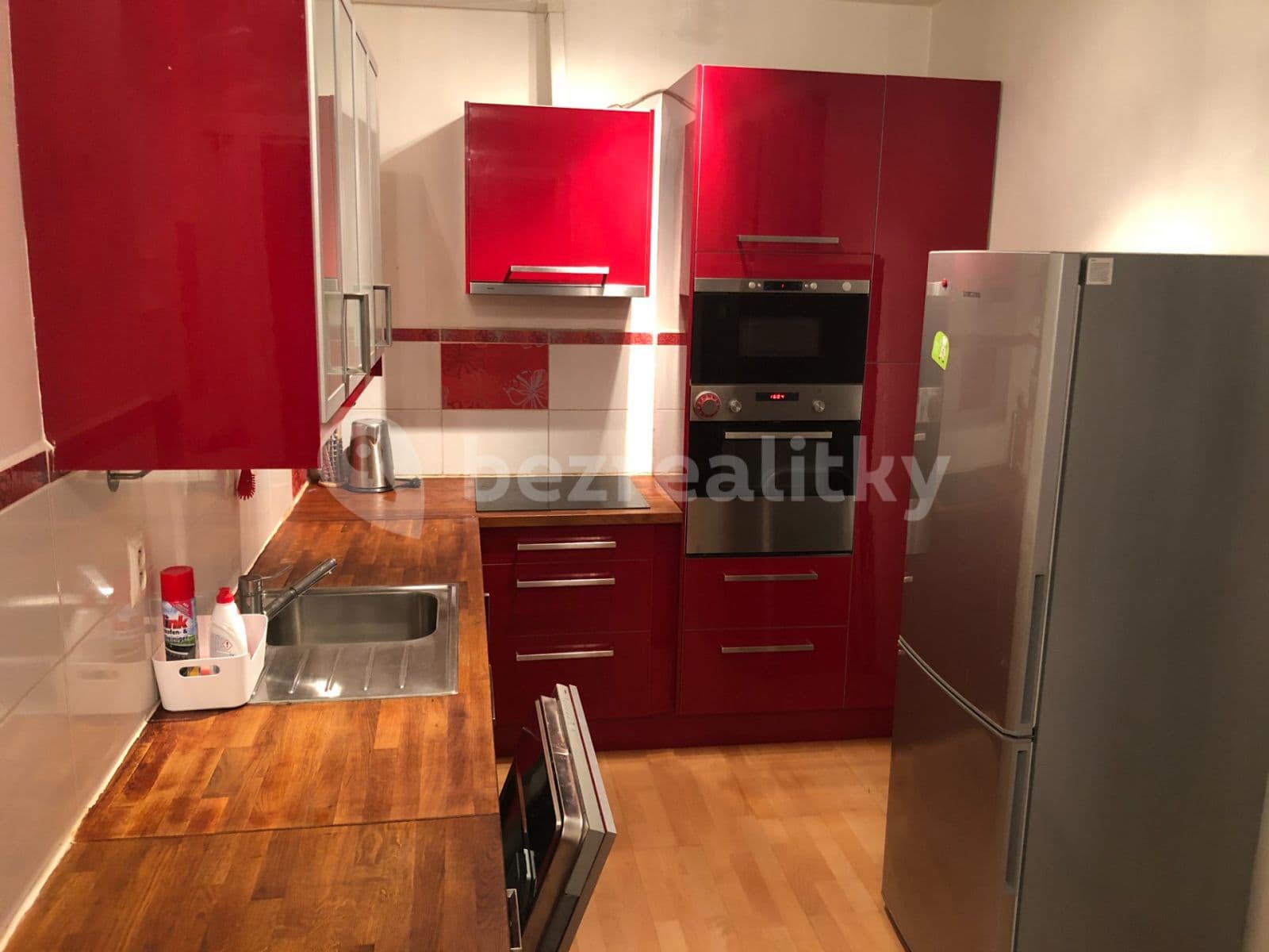 Pronájem bytu 2+kk 59 m², Pod Kavalírkou, Praha, Praha Pronájem bytu 2+kk 59 m², Pod Kavalírkou, Praha, Praha