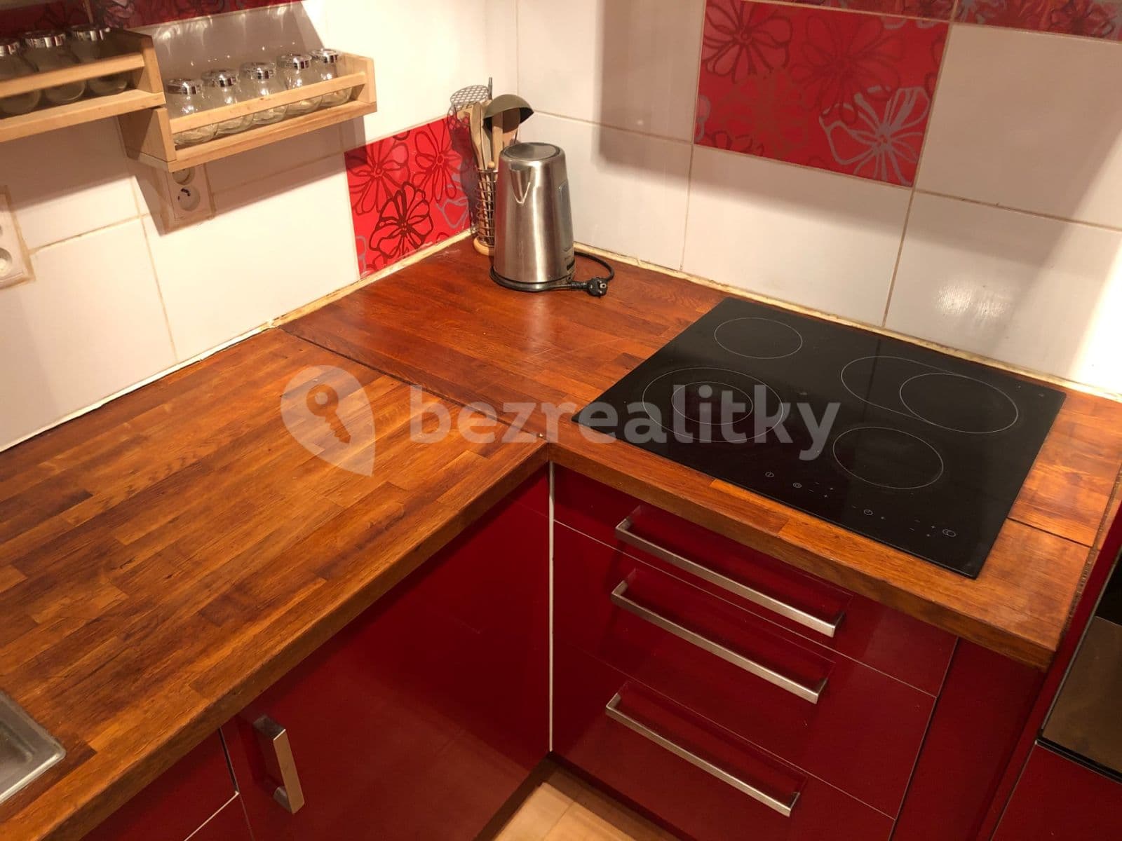 Pronájem bytu 2+kk 59 m², Pod Kavalírkou, Praha, Praha Pronájem bytu 2+kk 59 m², Pod Kavalírkou, Praha, Praha