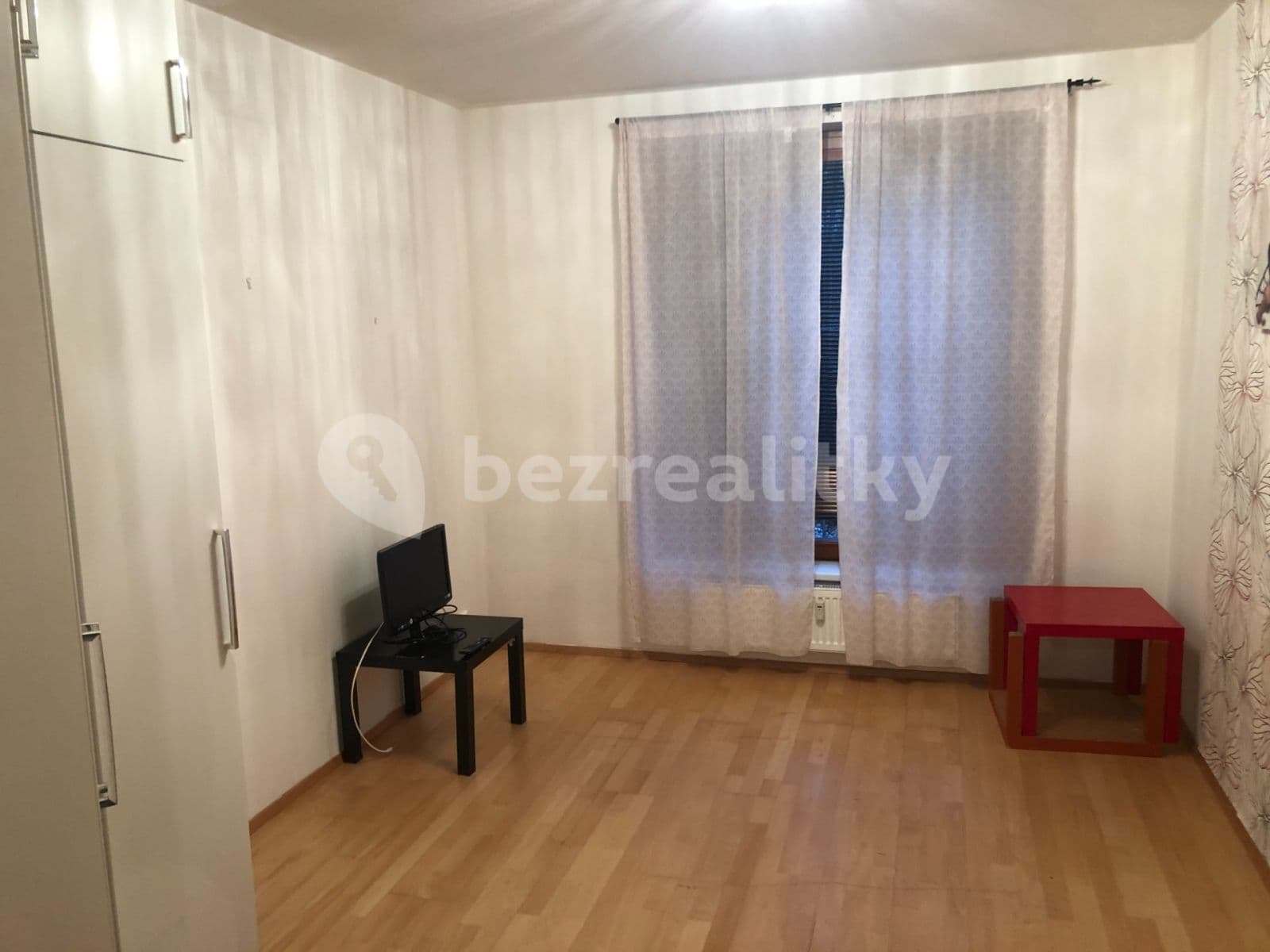 Pronájem bytu 2+kk 59 m², Pod Kavalírkou, Praha, Praha Pronájem bytu 2+kk 59 m², Pod Kavalírkou, Praha, Praha