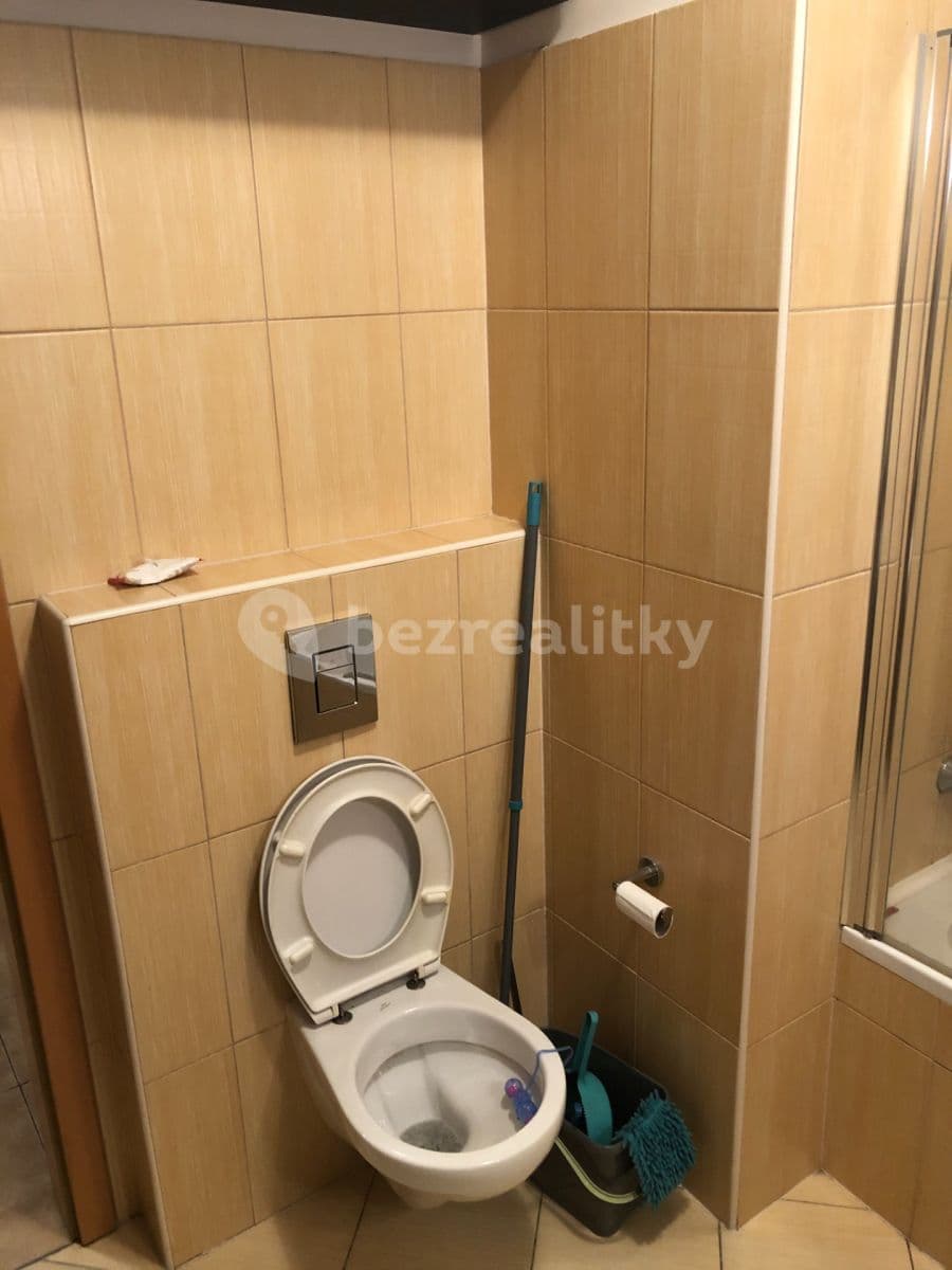 Pronájem bytu 2+kk 59 m², Pod Kavalírkou, Praha, Praha Pronájem bytu 2+kk 59 m², Pod Kavalírkou, Praha, Praha