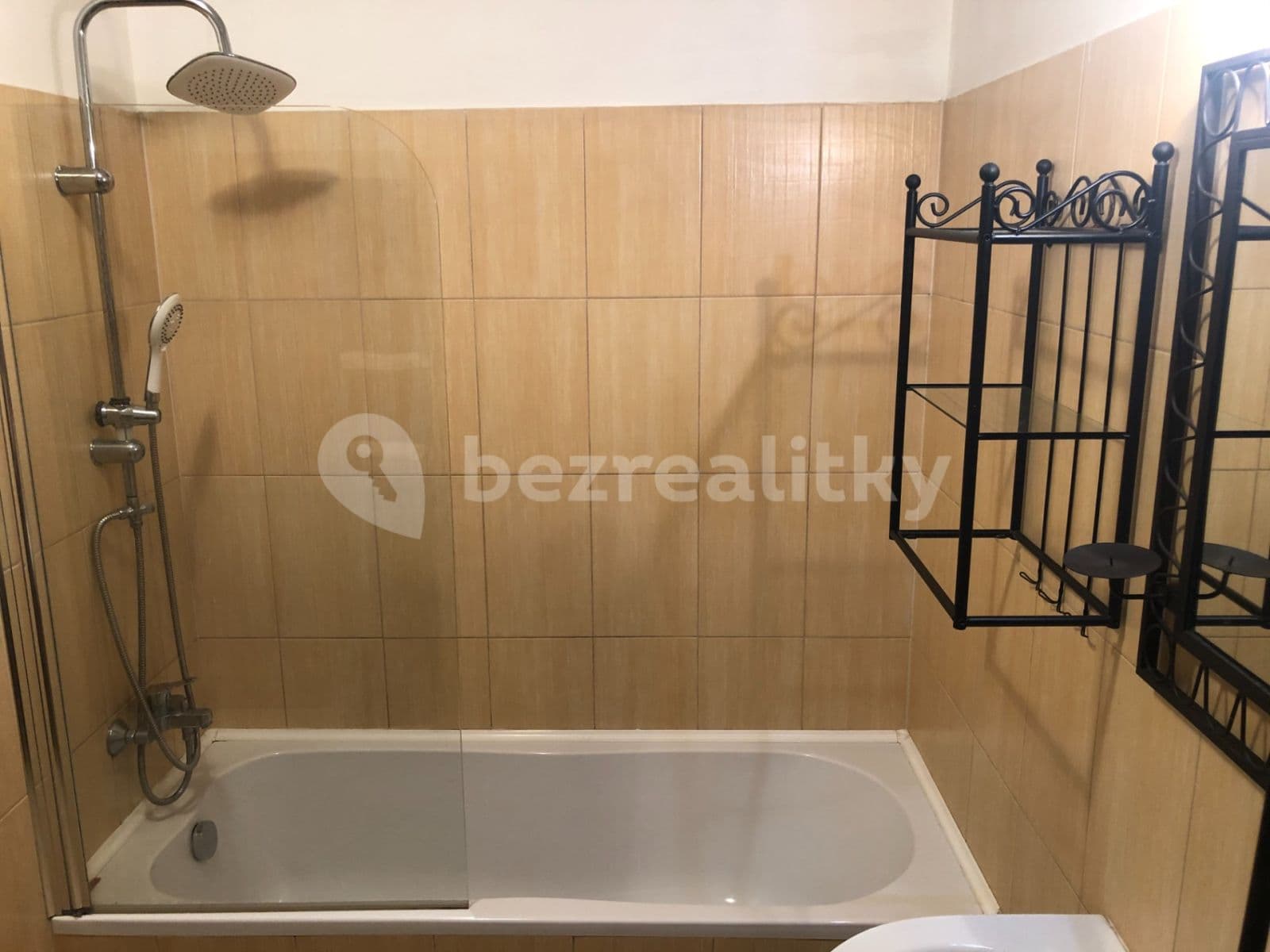 Pronájem bytu 2+kk 59 m², Pod Kavalírkou, Praha, Praha Pronájem bytu 2+kk 59 m², Pod Kavalírkou, Praha, Praha