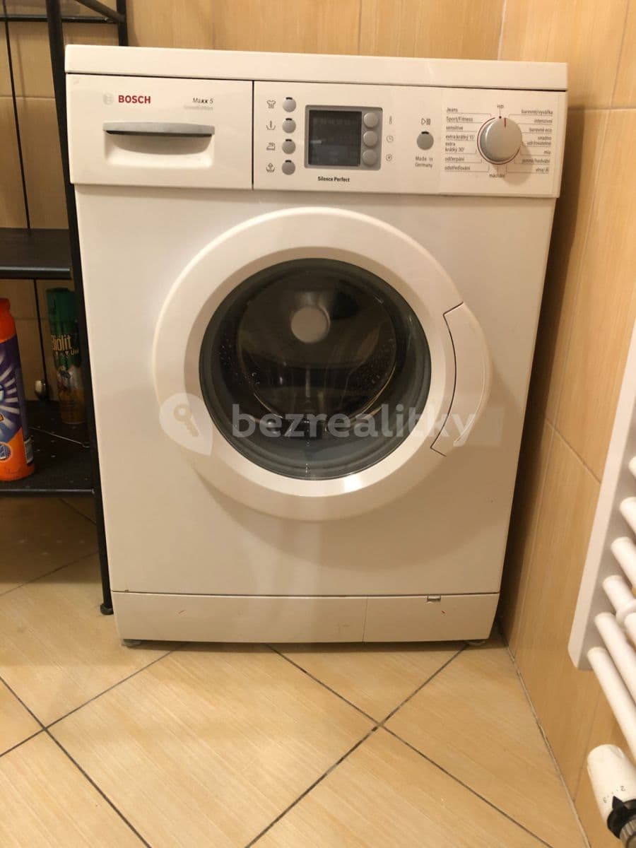 Pronájem bytu 2+kk 59 m², Pod Kavalírkou, Praha, Praha Pronájem bytu 2+kk 59 m², Pod Kavalírkou, Praha, Praha