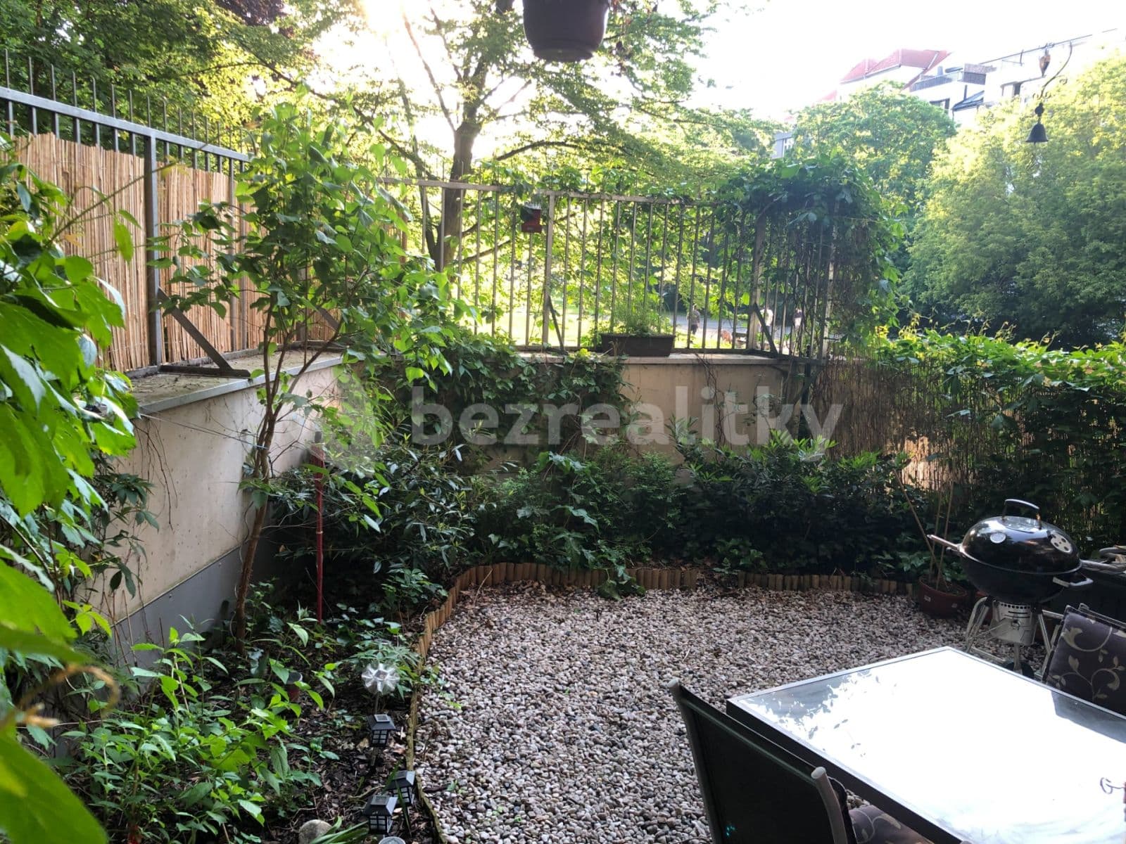Pronájem bytu 2+kk 59 m², Pod Kavalírkou, Praha, Praha Pronájem bytu 2+kk 59 m², Pod Kavalírkou, Praha, Praha