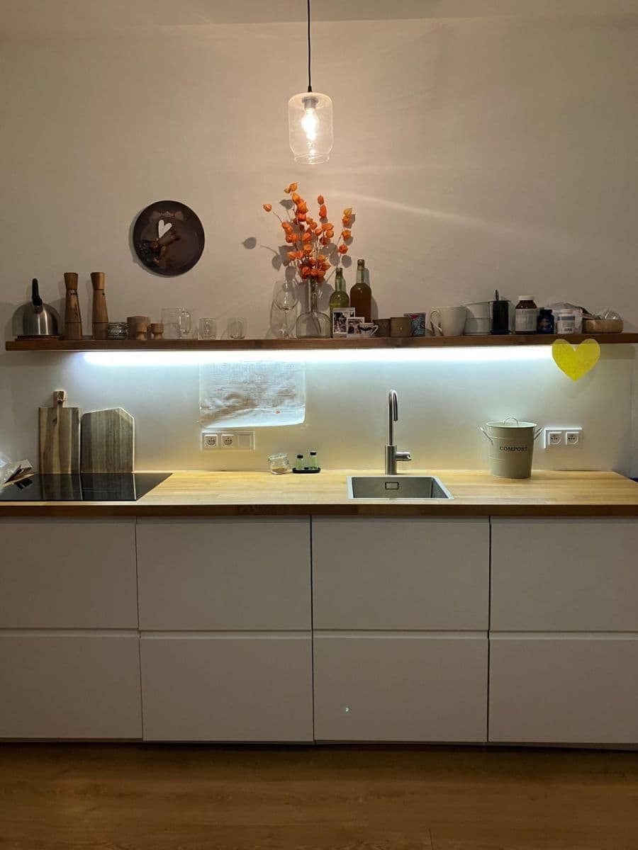 Pronájem bytu 2+1 75 m², Pod Děvínem, Praha, Praha Pronájem bytu 2+1 75 m², Pod Děvínem, Praha, Praha