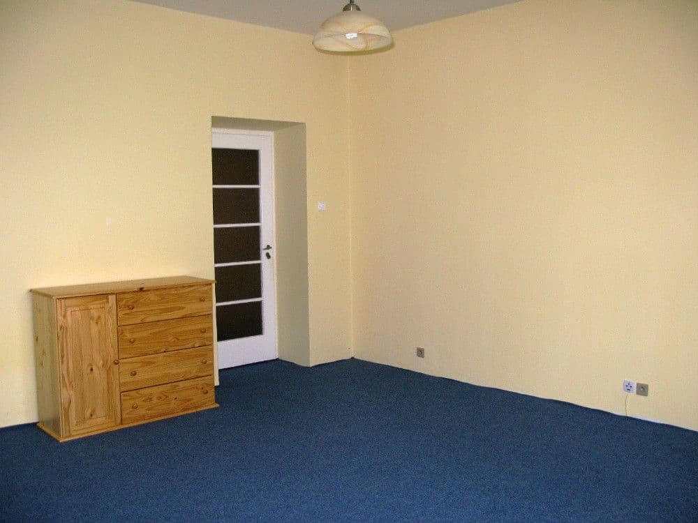 Pronájem bytu 2+1 75 m², Pod Děvínem, Praha, Praha Pronájem bytu 2+1 75 m², Pod Děvínem, Praha, Praha