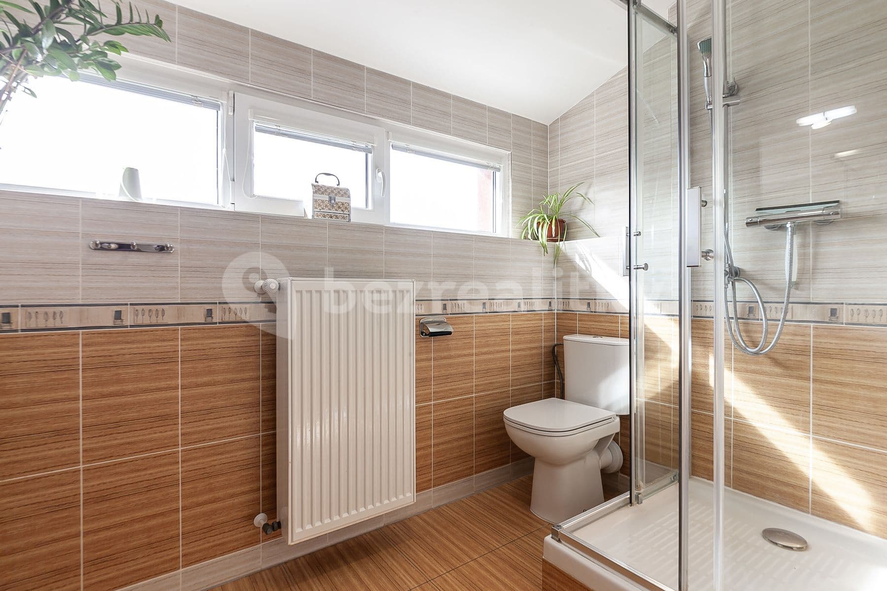 Prodej domu 96 m², pozemek 509 m², Tyršova, Milovice, Středočeský kraj Prodej domu 96 m², pozemek 509 m², Tyršova, Milovice, Středočeský kraj