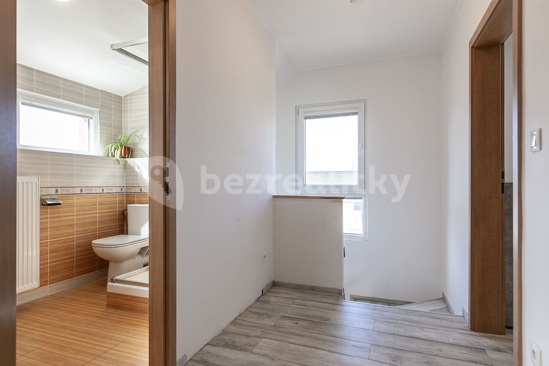 Prodej domu 96 m², pozemek 509 m², Tyršova, Milovice, Středočeský kraj Prodej domu 96 m², pozemek 509 m², Tyršova, Milovice, Středočeský kraj