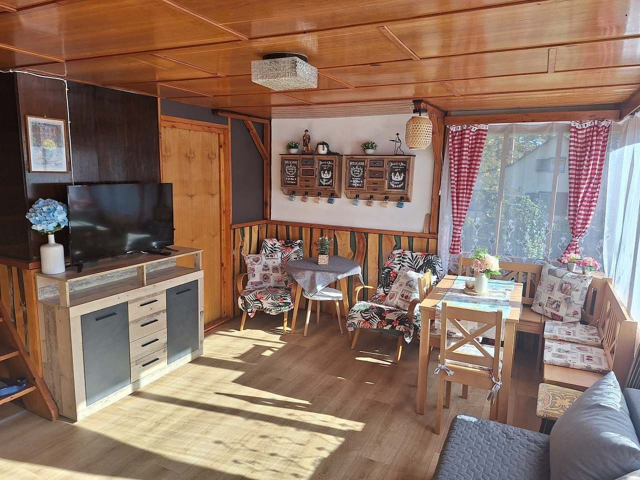 Pronájem chaty, chalupy, Chvalatice, Jihomoravský kraj Pronájem chaty, chalupy, Chvalatice, Jihomoravský kraj