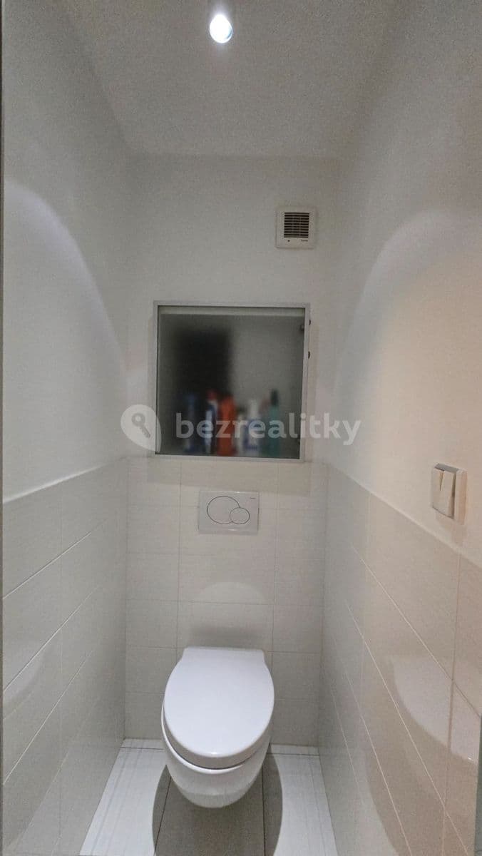Pronájem bytu 2+1 51 m², Pavlovská, Praha, Praha Pronájem bytu 2+1 51 m², Pavlovská, Praha, Praha