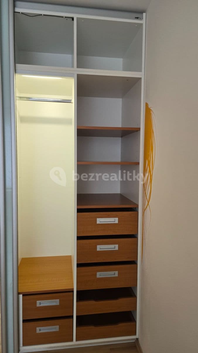 Pronájem bytu 2+1 51 m², Pavlovská, Praha, Praha Pronájem bytu 2+1 51 m², Pavlovská, Praha, Praha