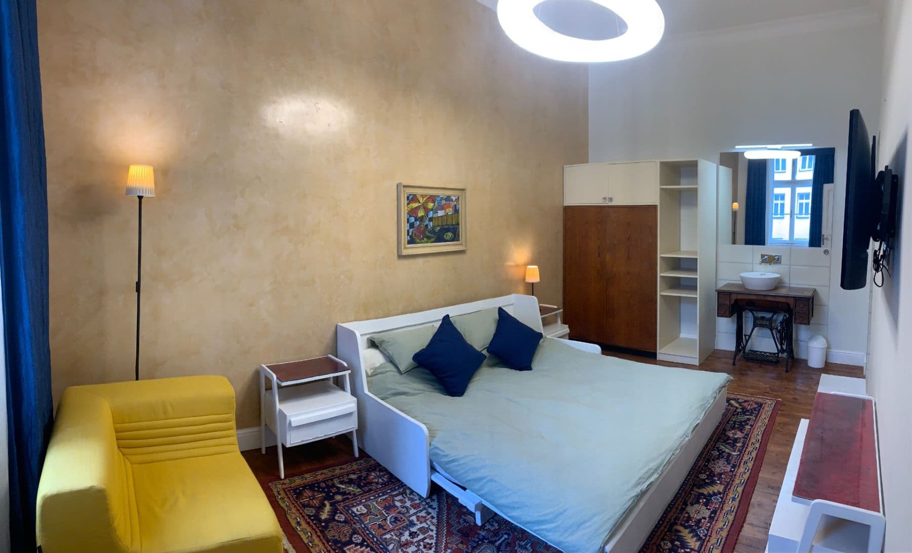 Pronájem bytu 1+1 33 m², Hálkova, Praha, Praha Pronájem bytu 1+1 33 m², Hálkova, Praha, Praha