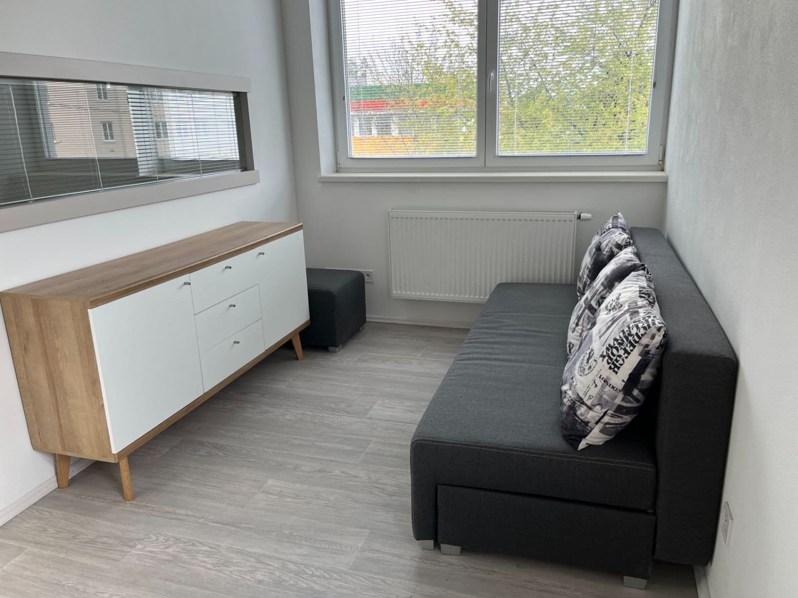 Pronájem bytu 2+kk 45 m², U Uhříněveské obory, Praha, Praha Pronájem bytu 2+kk 45 m², U Uhříněveské obory, Praha, Praha