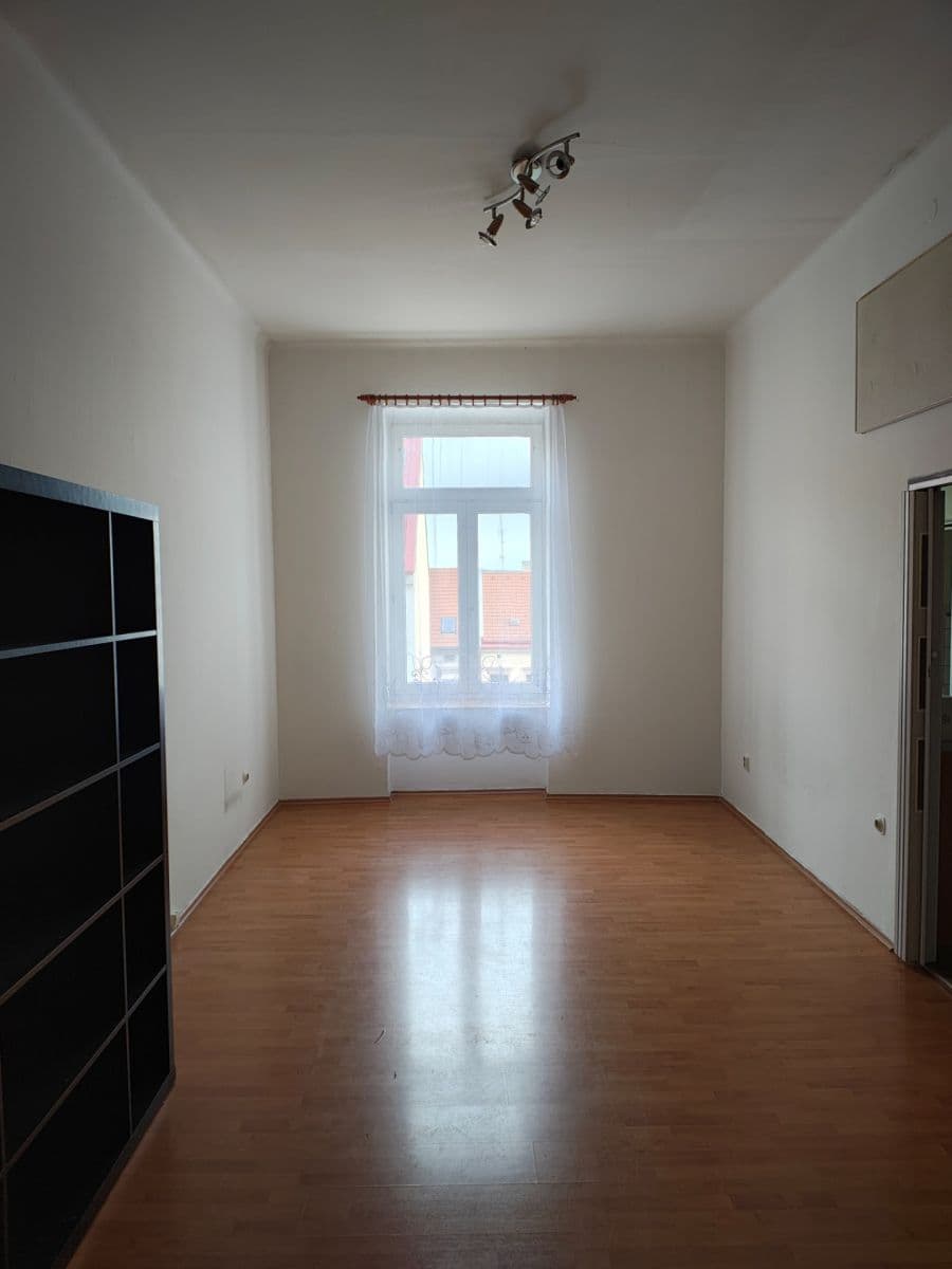 Pronájem bytu 2+1 69 m², 9. května, Tábor, Jihočeský kraj Pronájem bytu 2+1 69 m², 9. května, Tábor, Jihočeský kraj