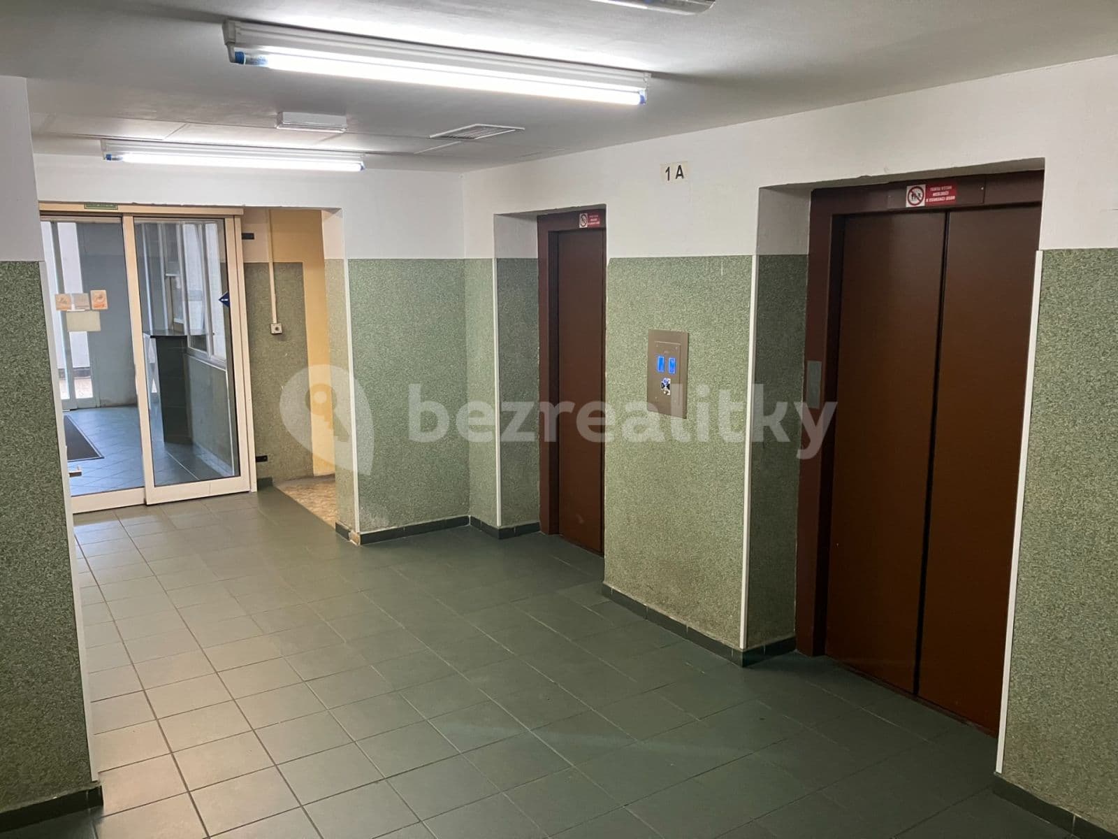 Pronájem bytu 2+kk 40 m², Štúrova, Praha, Praha Pronájem bytu 2+kk 40 m², Štúrova, Praha, Praha