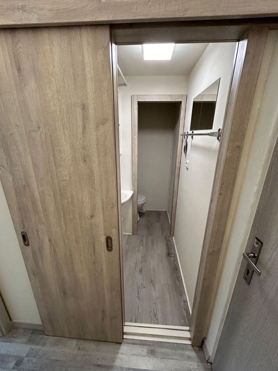 Pronájem bytu 1+kk 20 m², Gercenova, Praha, Praha Pronájem bytu 1+kk 20 m², Gercenova, Praha, Praha
