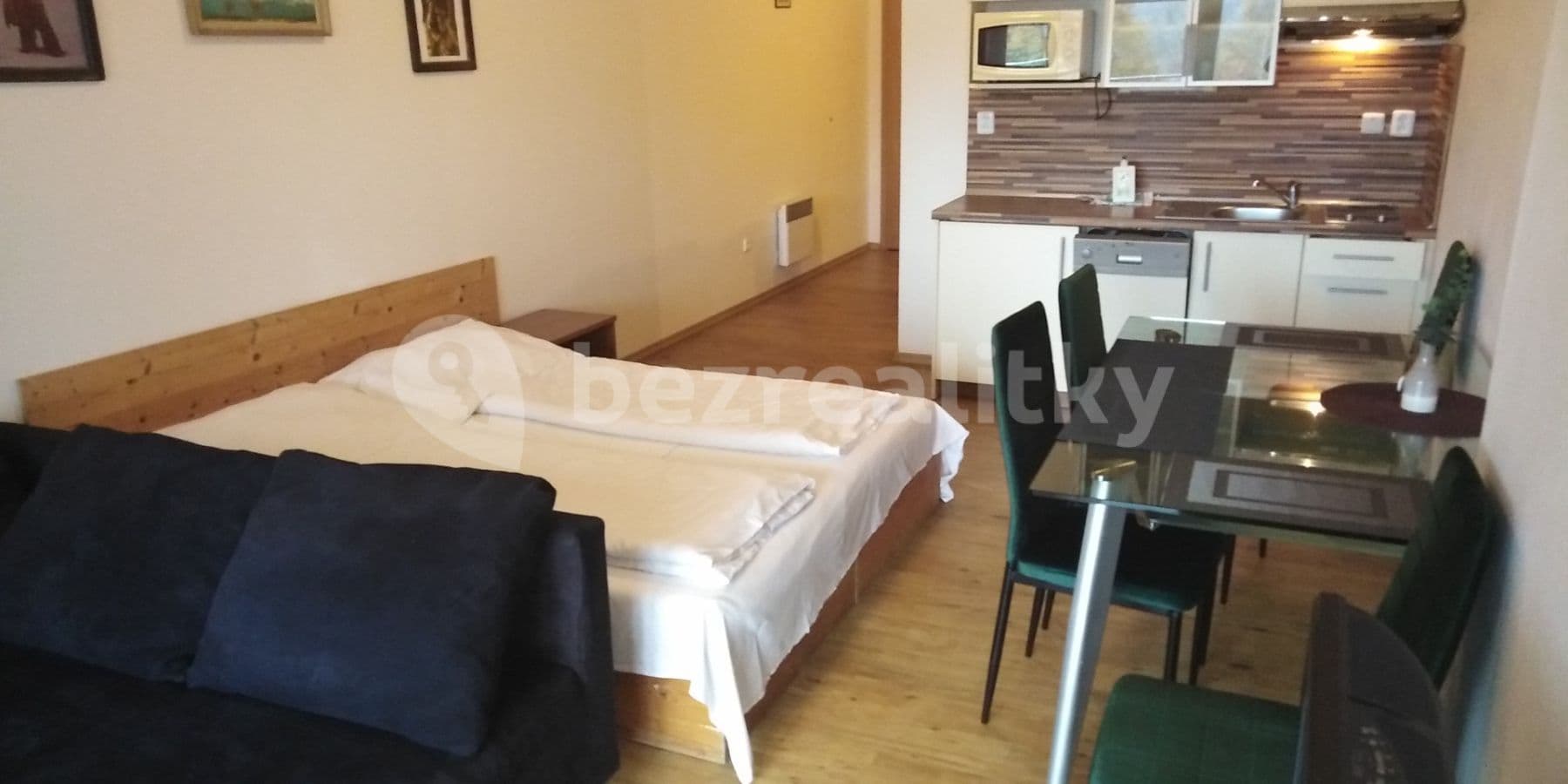 Pronájem bytu 1+kk 42 m², Lipno nad Vltavou, Jihočeský kraj Pronájem bytu 1+kk 42 m², Lipno nad Vltavou, Jihočeský kraj