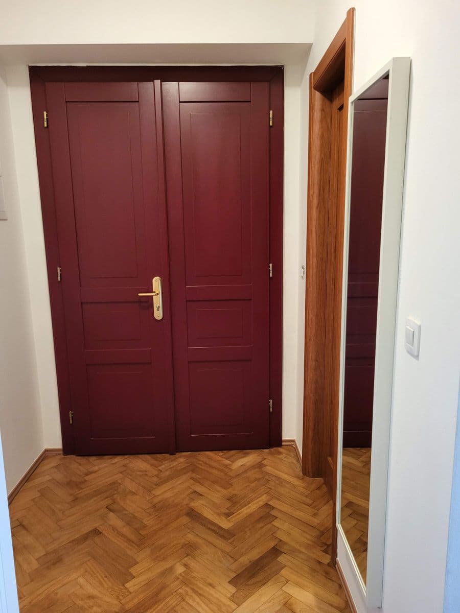Pronájem bytu 45 m², Koubkova, Praha, Praha Pronájem bytu 45 m², Koubkova, Praha, Praha