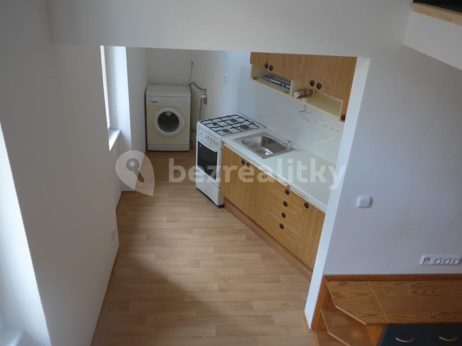 Pronájem bytu 1+kk 33 m², Primátorská, Praha, Praha Pronájem bytu 1+kk 33 m², Primátorská, Praha, Praha