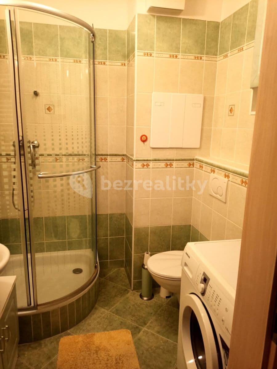 Pronájem bytu 1+kk 33 m², Jana Přibíka, Praha, Praha Pronájem bytu 1+kk 33 m², Jana Přibíka, Praha, Praha