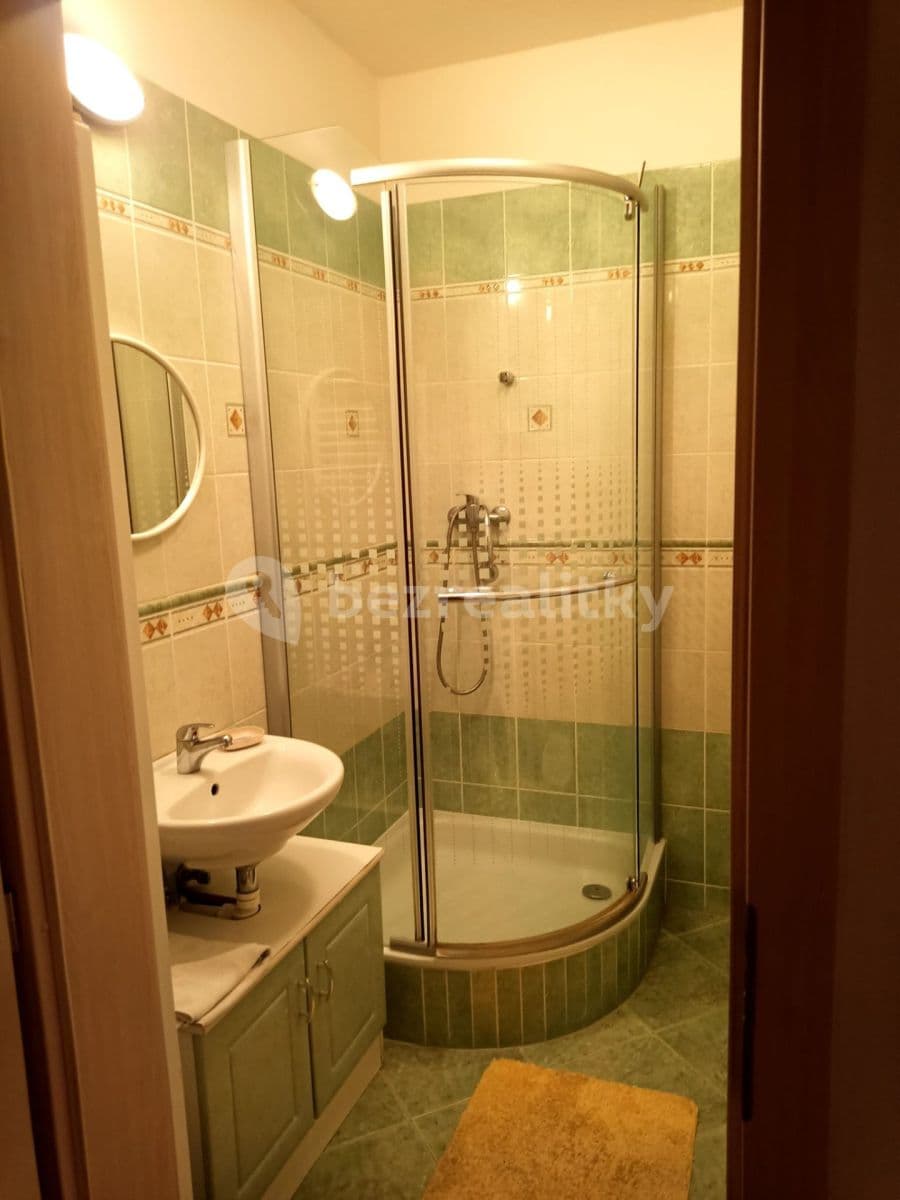 Pronájem bytu 1+kk 33 m², Jana Přibíka, Praha, Praha Pronájem bytu 1+kk 33 m², Jana Přibíka, Praha, Praha