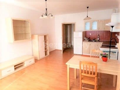 Pronájem bytu 1+kk 33 m², Jana Přibíka, Praha, Praha Pronájem bytu 1+kk 33 m², Jana Přibíka, Praha, Praha