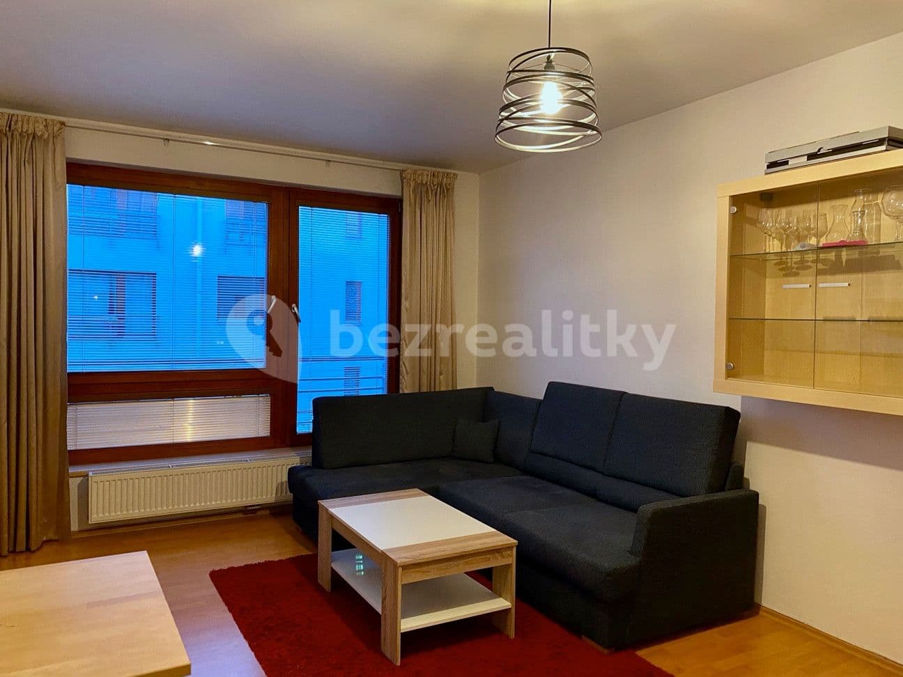Pronájem bytu 1+kk 33 m², Jana Přibíka, Praha, Praha Pronájem bytu 1+kk 33 m², Jana Přibíka, Praha, Praha
