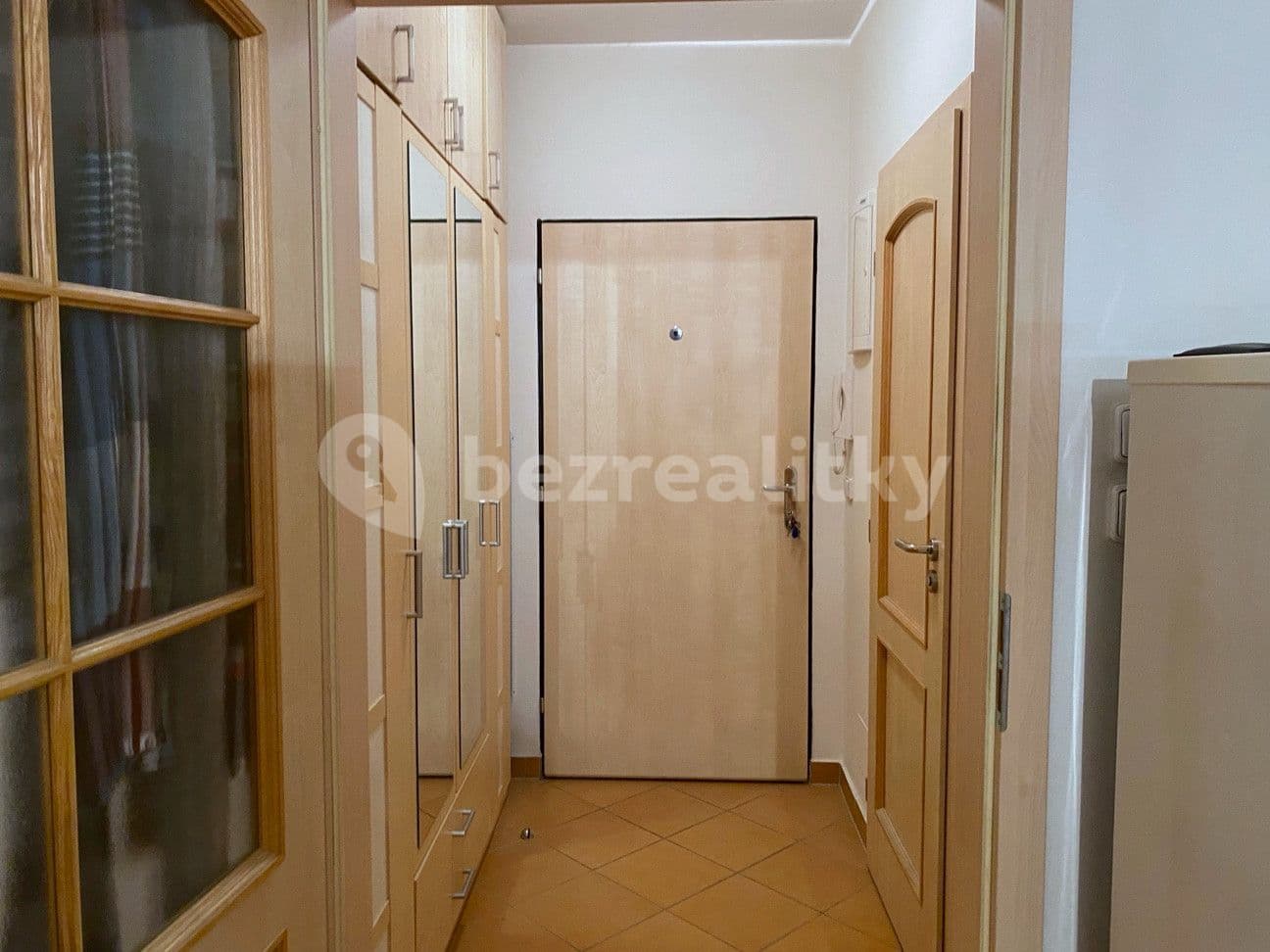 Pronájem bytu 1+kk 33 m², Jana Přibíka, Praha, Praha Pronájem bytu 1+kk 33 m², Jana Přibíka, Praha, Praha
