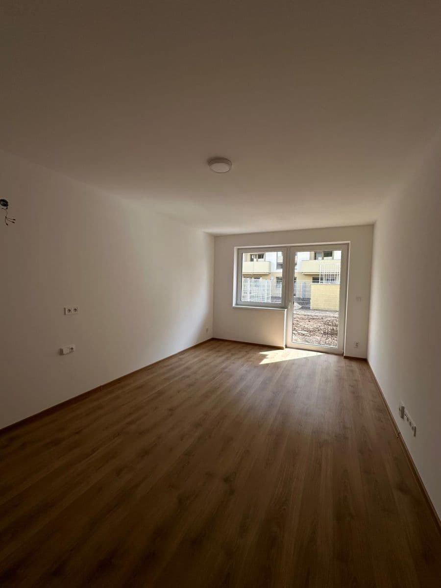 Pronájem bytu 1+kk 54 m², Frištenského, Olomouc, Olomoucký kraj Pronájem bytu 1+kk 54 m², Frištenského, Olomouc, Olomoucký kraj
