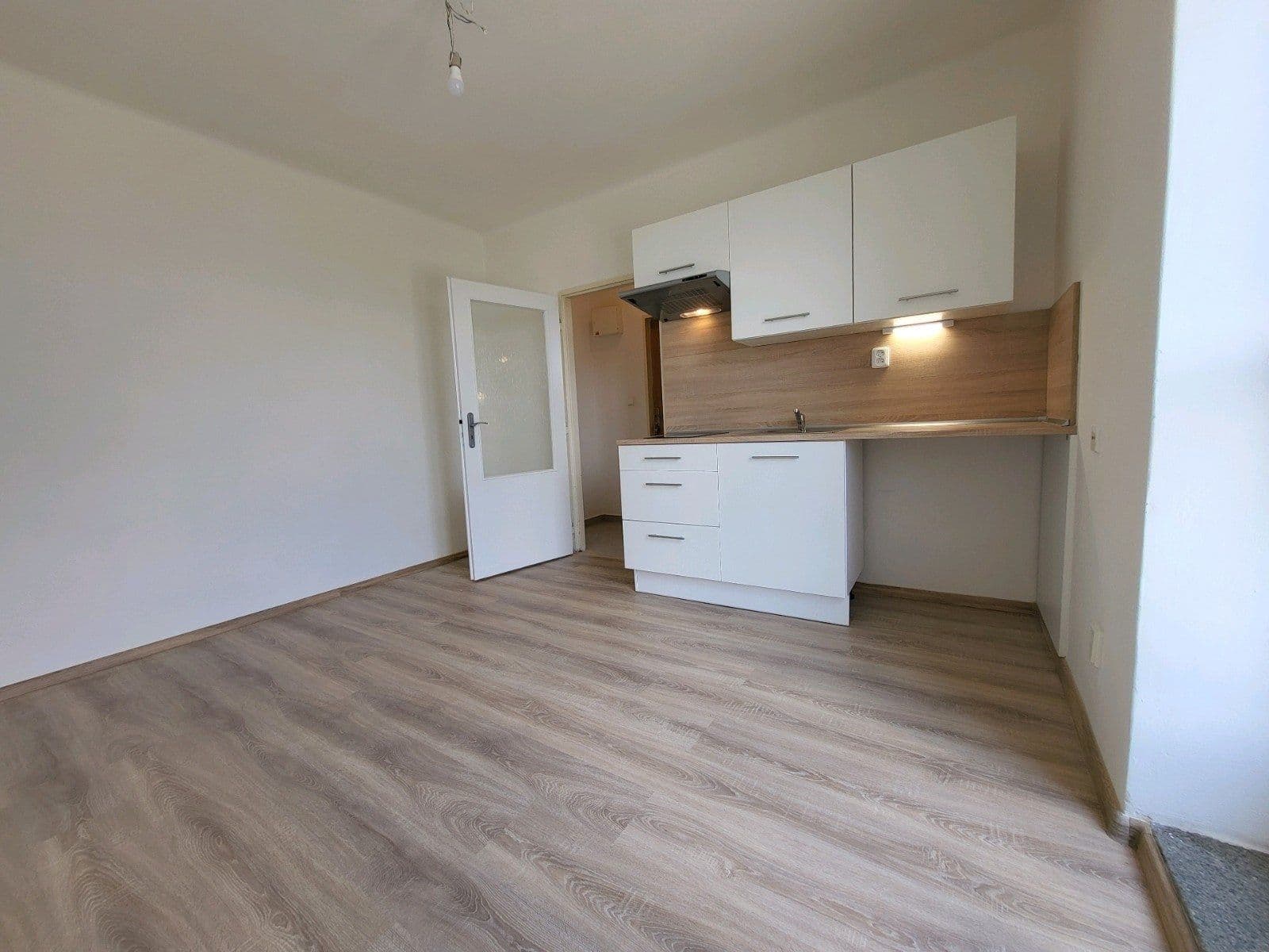 Pronájem bytu 1+kk 40 m², nám. T. G. Masaryka, Havířov, Moravskoslezský kraj Pronájem bytu 1+kk 40 m², nám. T. G. Masaryka, Havířov, Moravskoslezský kraj
