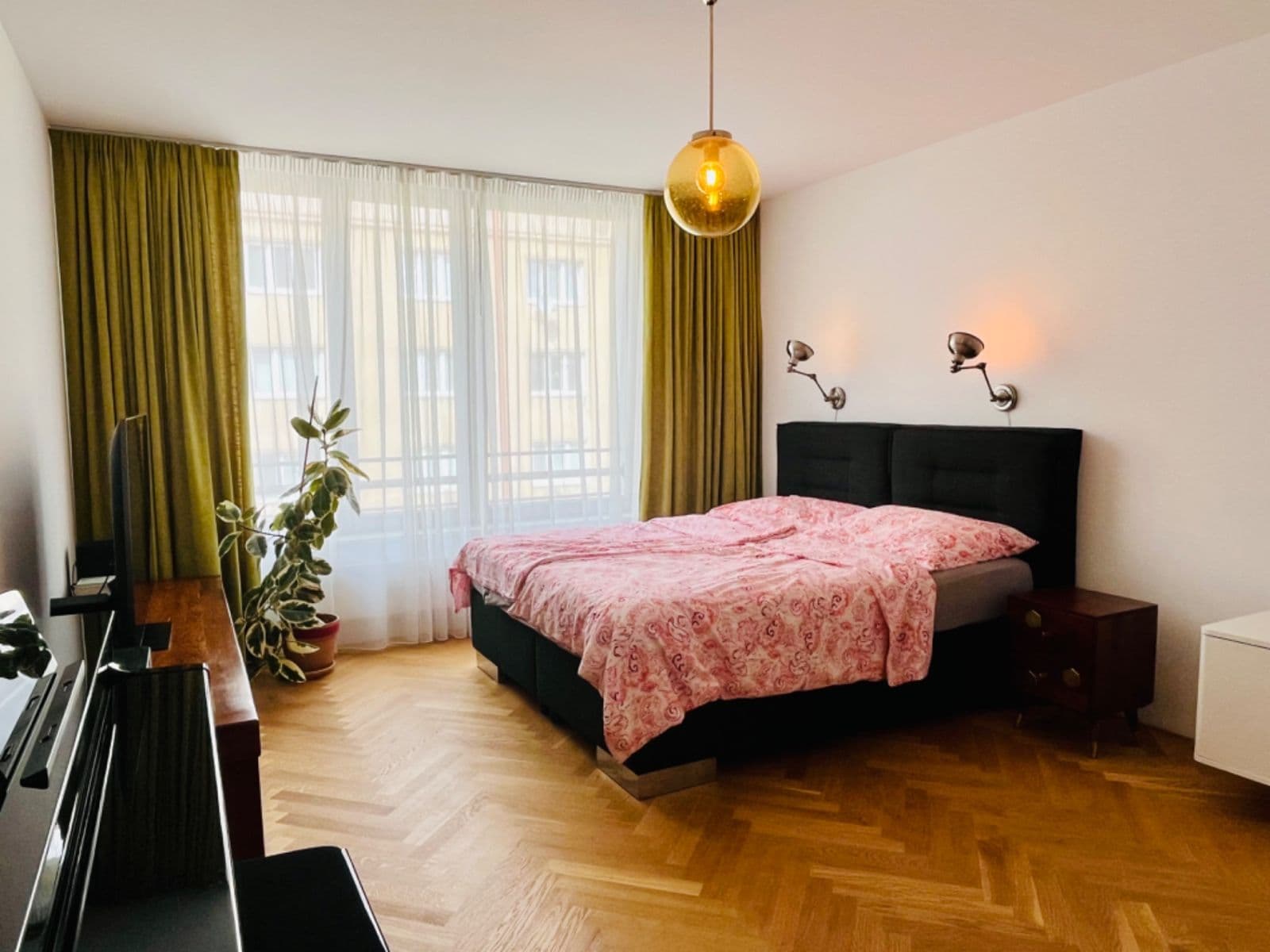 Pronájem bytu 3+kk 116 m², Sámova, Praha, Praha Pronájem bytu 3+kk 116 m², Sámova, Praha, Praha