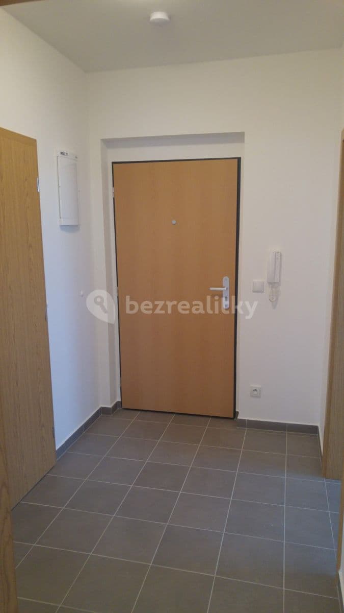 Pronájem bytu 2+kk 56 m², Štěrbova, Chýně, Středočeský kraj Pronájem bytu 2+kk 56 m², Štěrbova, Chýně, Středočeský kraj