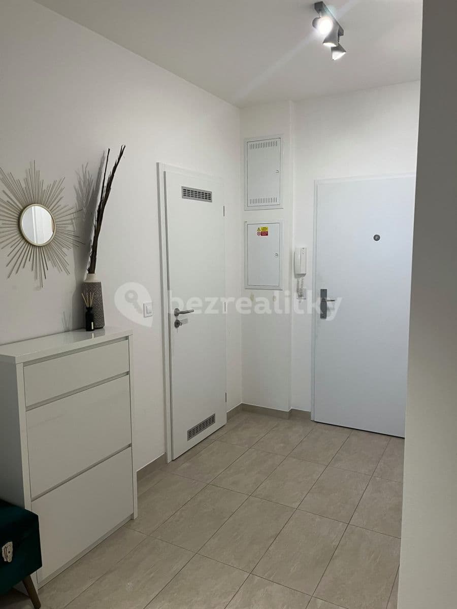 Pronájem bytu 2+kk 64 m², Zvěřinova, Praha, Praha Pronájem bytu 2+kk 64 m², Zvěřinova, Praha, Praha