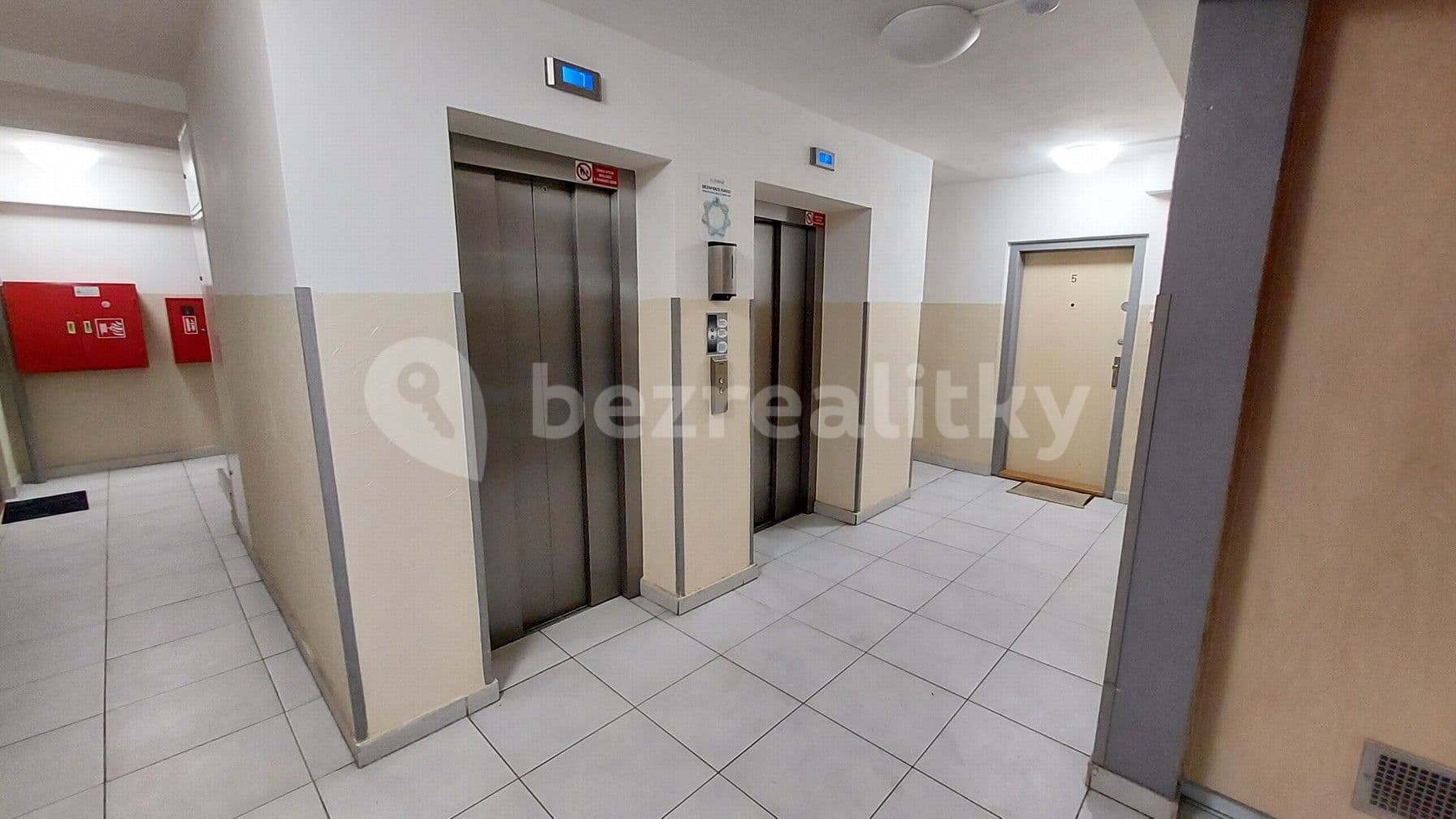 Pronájem bytu 1+1 35 m², Habrová, Praha, Praha Pronájem bytu 1+1 35 m², Habrová, Praha, Praha