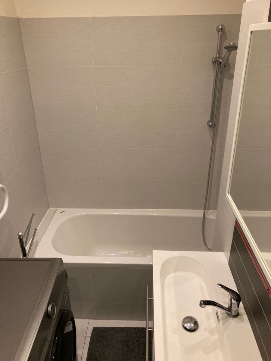 Pronájem bytu 2+kk 43 m², Na Letné, Olomouc, Olomoucký kraj Pronájem bytu 2+kk 43 m², Na Letné, Olomouc, Olomoucký kraj