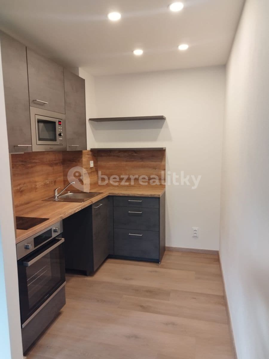 Pronájem bytu 1+kk 36 m², Vysočanská, Praha, Praha Pronájem bytu 1+kk 36 m², Vysočanská, Praha, Praha