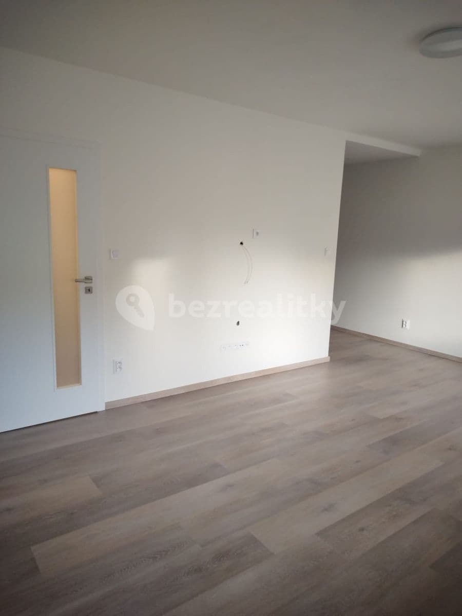Pronájem bytu 1+kk 36 m², Vysočanská, Praha, Praha Pronájem bytu 1+kk 36 m², Vysočanská, Praha, Praha