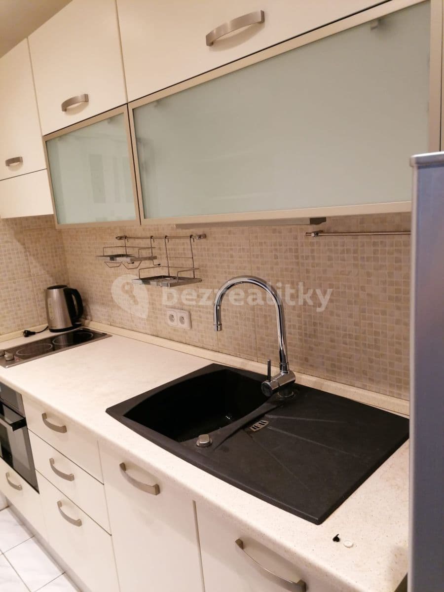 Pronájem bytu 2+kk 40 m², Fibichova, Praha, Praha Pronájem bytu 2+kk 40 m², Fibichova, Praha, Praha