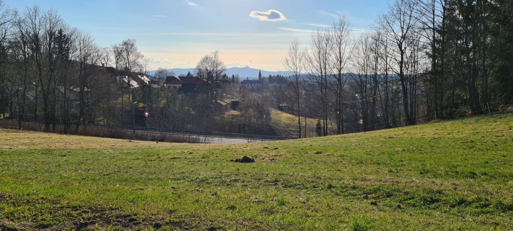 Prodej pozemku 3.213 m², Lučany nad Nisou, Liberecký kraj Prodej pozemku 3.213 m², Lučany nad Nisou, Liberecký kraj