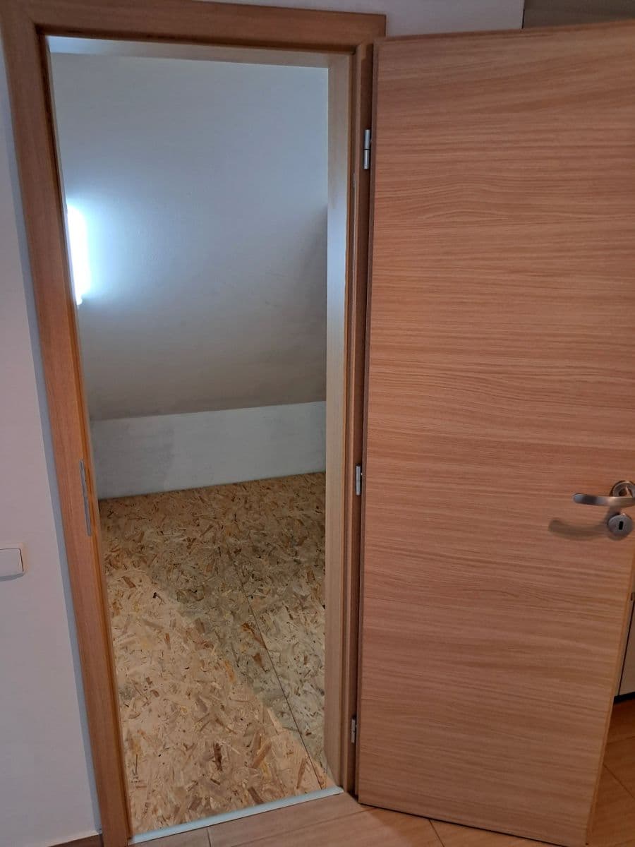 Pronájem bytu 2+kk 89 m², Libušina, Roudnice nad Labem, Ústecký kraj Pronájem bytu 2+kk 89 m², Libušina, Roudnice nad Labem, Ústecký kraj