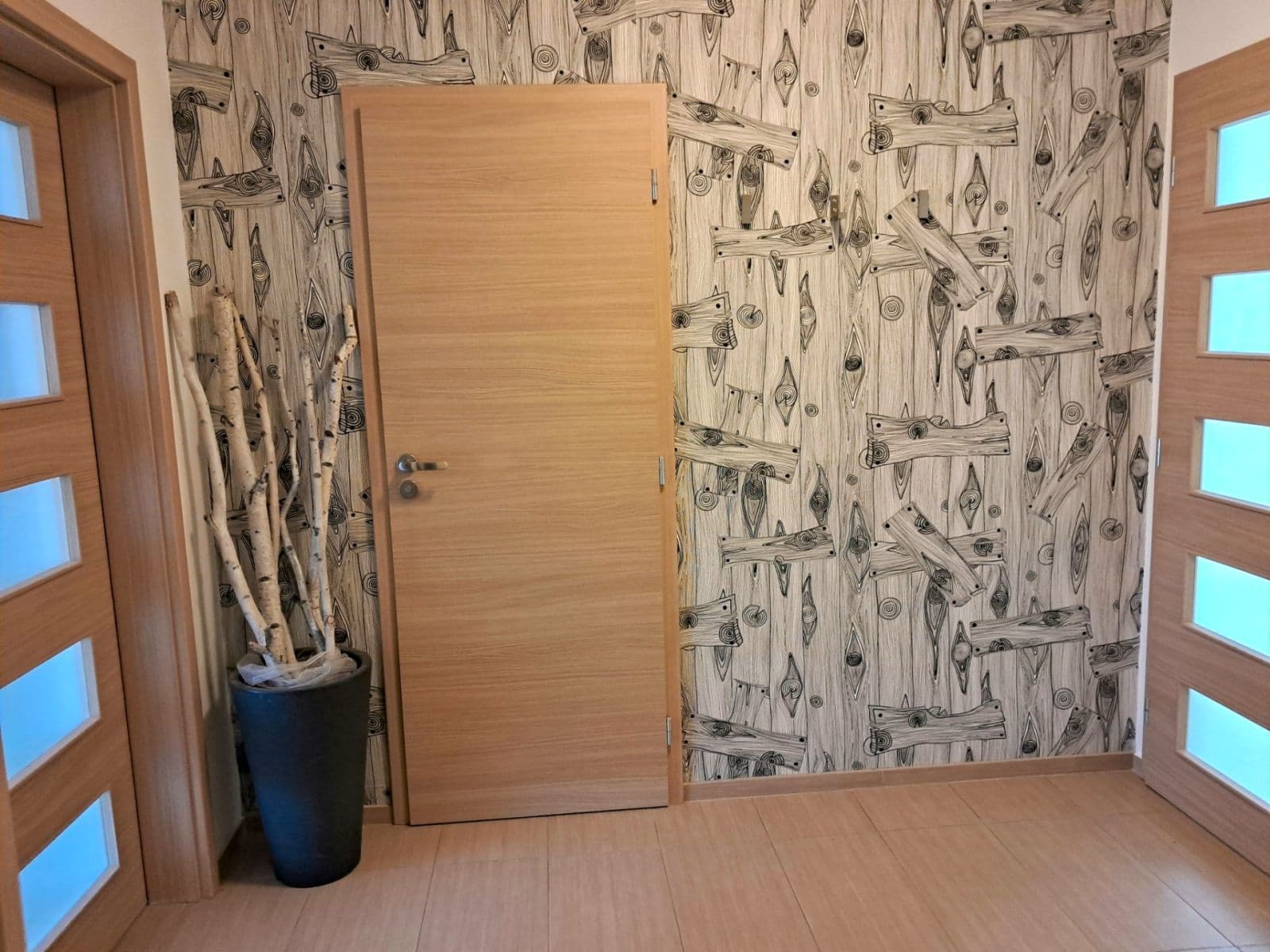 Pronájem bytu 2+kk 89 m², Libušina, Roudnice nad Labem, Ústecký kraj Pronájem bytu 2+kk 89 m², Libušina, Roudnice nad Labem, Ústecký kraj