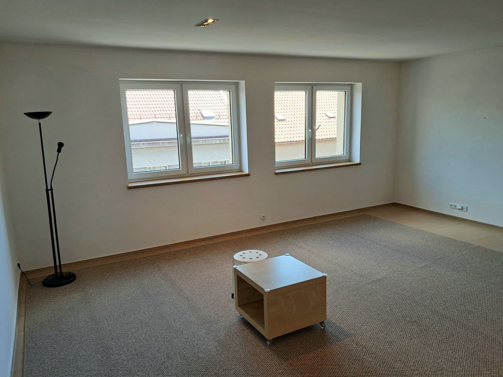 Pronájem bytu 2+kk 89 m², Libušina, Roudnice nad Labem, Ústecký kraj Pronájem bytu 2+kk 89 m², Libušina, Roudnice nad Labem, Ústecký kraj