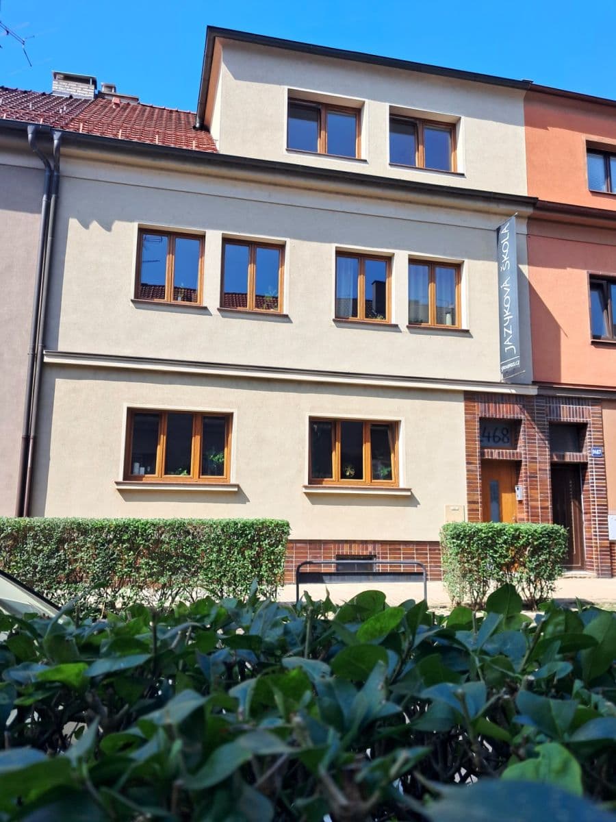 Pronájem bytu 2+kk 89 m², Libušina, Roudnice nad Labem, Ústecký kraj Pronájem bytu 2+kk 89 m², Libušina, Roudnice nad Labem, Ústecký kraj