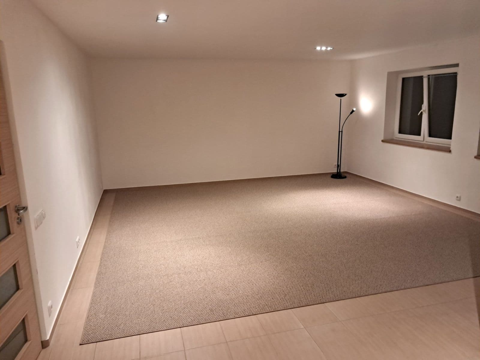 Pronájem bytu 2+kk 89 m², Libušina, Roudnice nad Labem, Ústecký kraj Pronájem bytu 2+kk 89 m², Libušina, Roudnice nad Labem, Ústecký kraj
