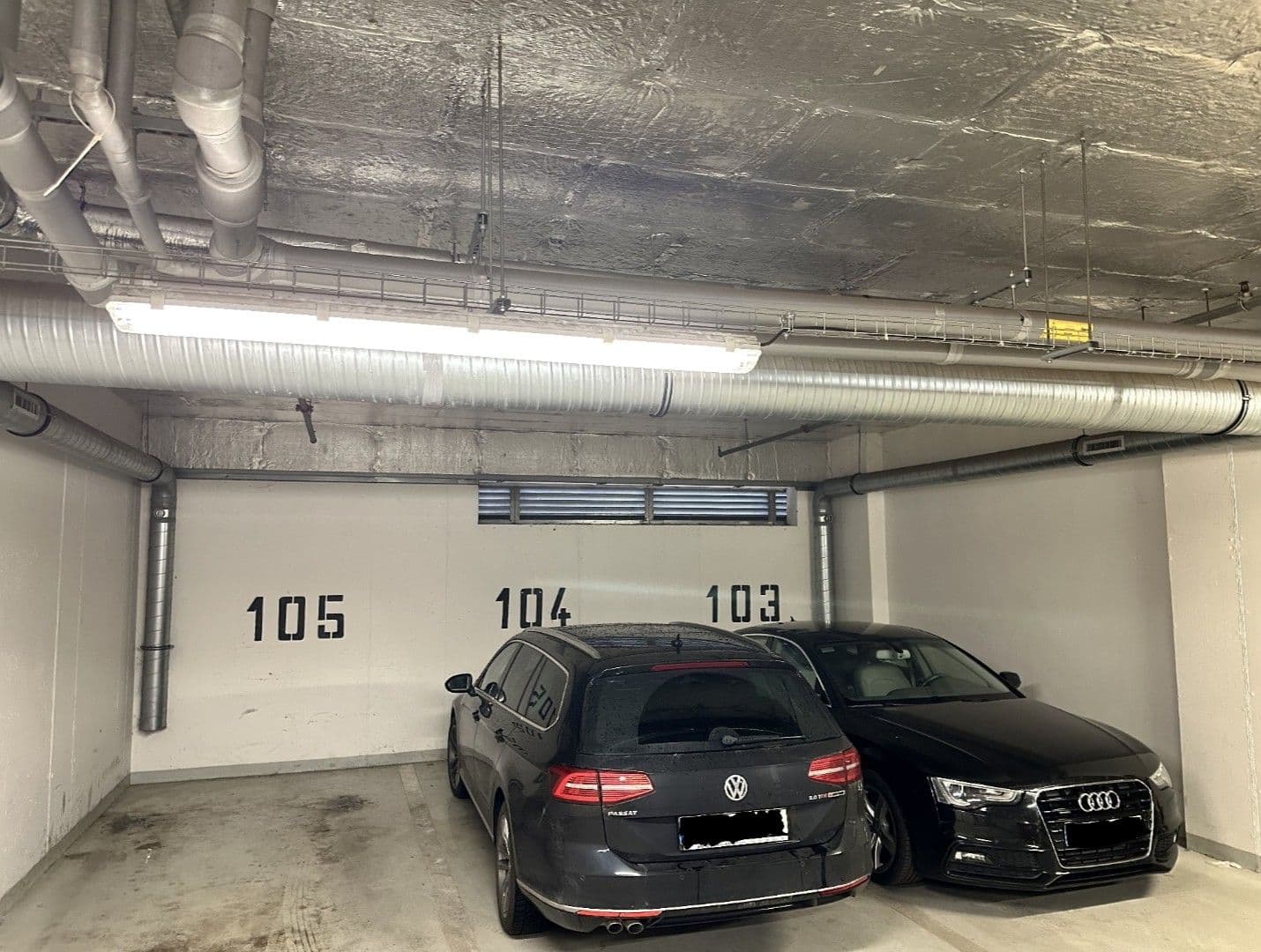 Pronájem garáže 11 m², Poupětova, Praha, Praha Pronájem garáže 11 m², Poupětova, Praha, Praha
