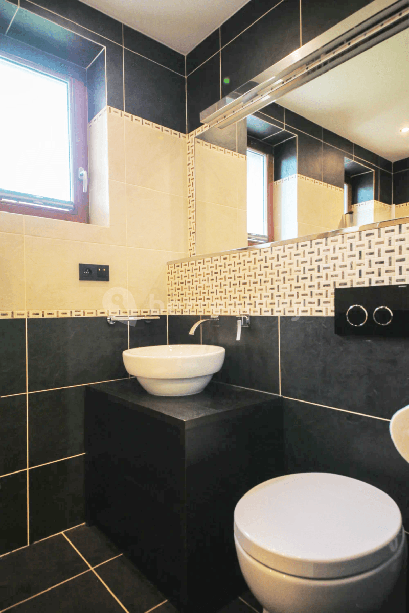 Pronájem domu 220 m², pozemek 821 m², Pod Ovčínem, Praha, Praha Pronájem domu 220 m², pozemek 821 m², Pod Ovčínem, Praha, Praha