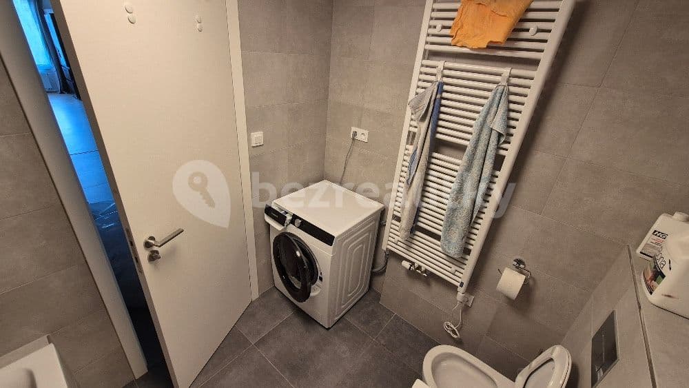 Pronájem bytu 3+kk 87 m², K Červenému vrchu, Praha, Praha Pronájem bytu 3+kk 87 m², K Červenému vrchu, Praha, Praha