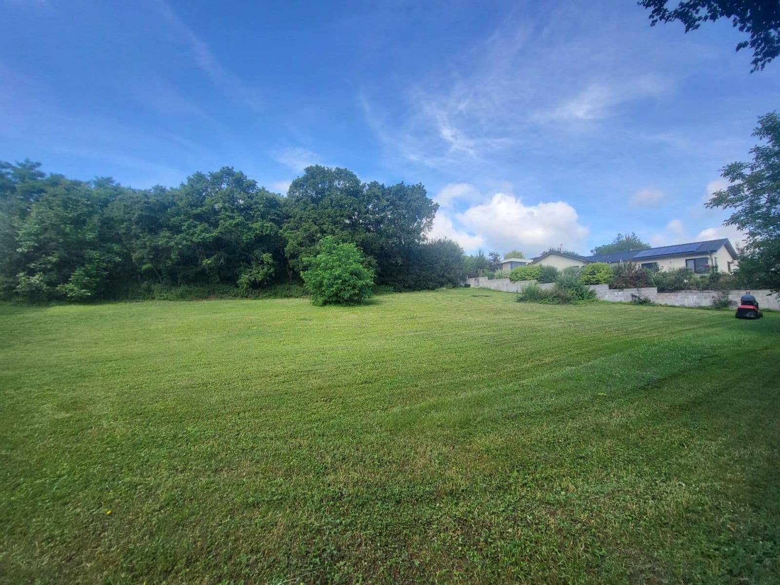 Prodej pozemku 2.527 m², Černošice, Středočeský kraj Prodej pozemku 2.527 m², Černošice, Středočeský kraj