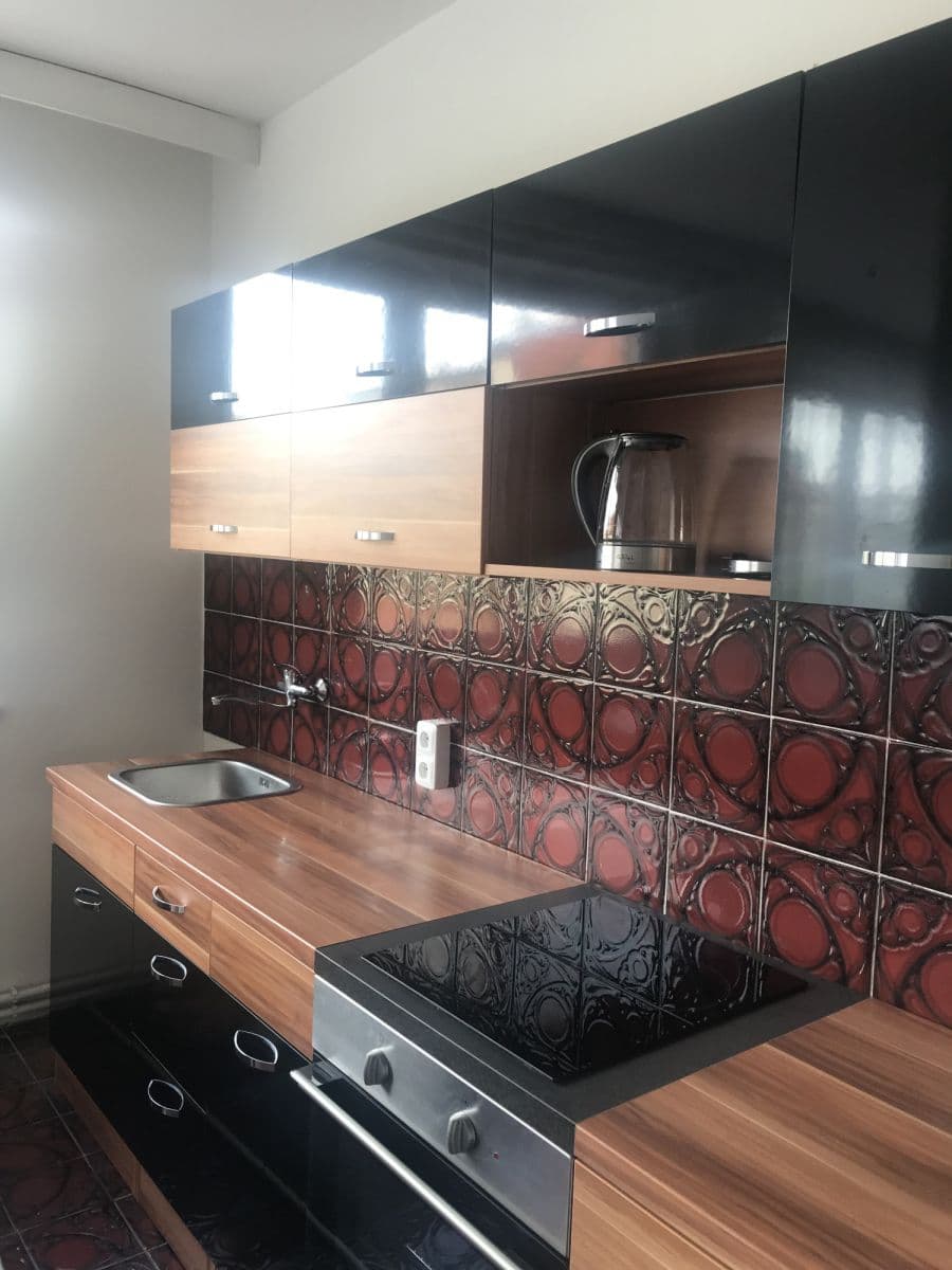 Pronájem bytu 300 m², U Družstva Práce A, Praha, Praha Pronájem bytu 300 m², U Družstva Práce A, Praha, Praha