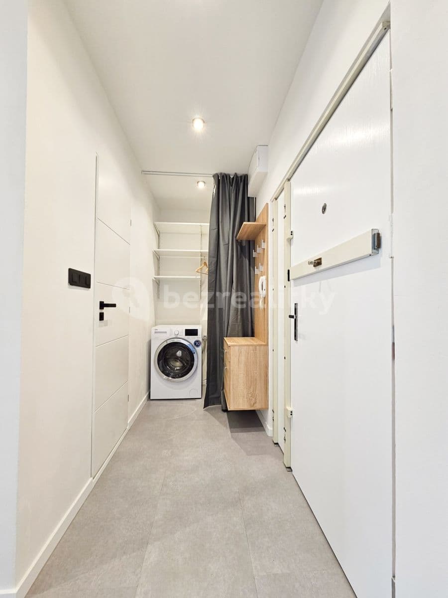 Pronájem bytu 1+1 40 m², Brněnská, Plzeň, Plzeňský kraj Pronájem bytu 1+1 40 m², Brněnská, Plzeň, Plzeňský kraj