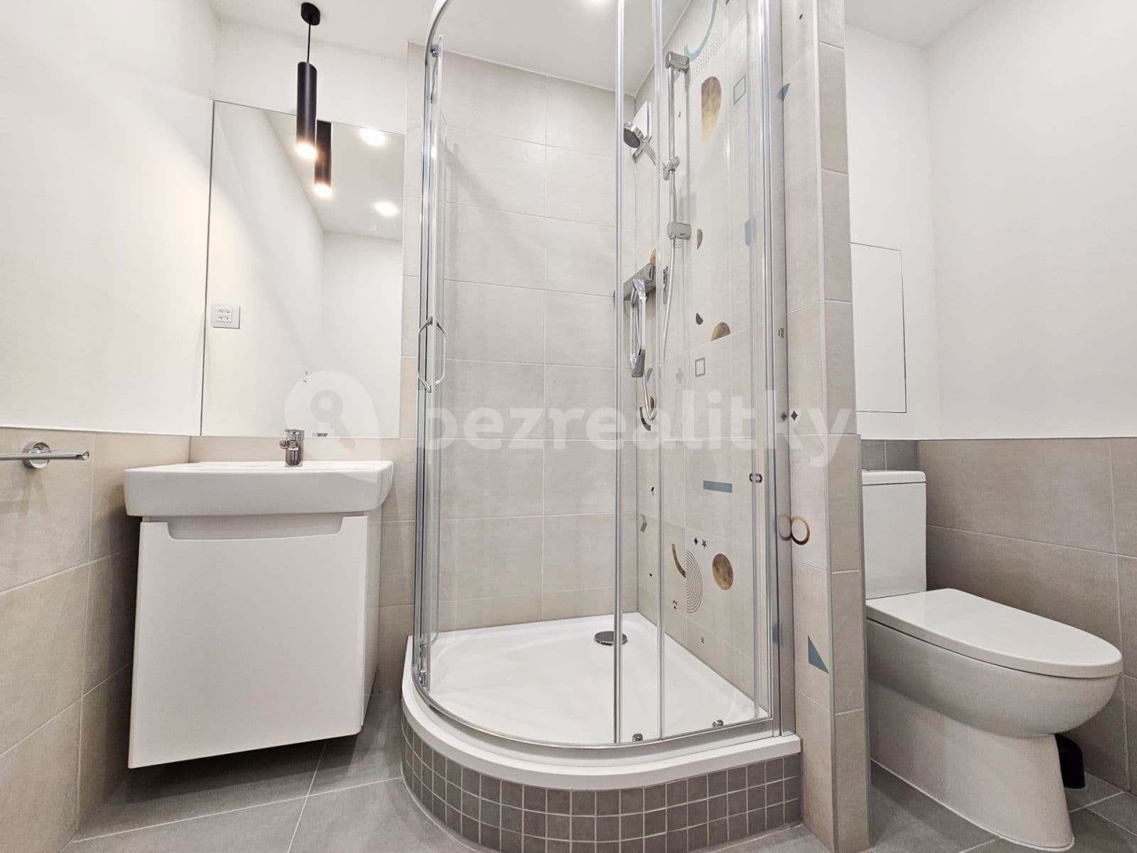 Pronájem bytu 1+1 40 m², Brněnská, Plzeň, Plzeňský kraj Pronájem bytu 1+1 40 m², Brněnská, Plzeň, Plzeňský kraj